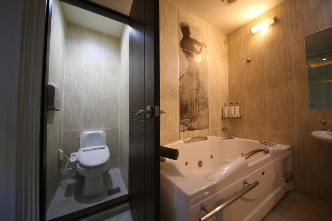 Dubai Hotel Daejeon Exterior foto
